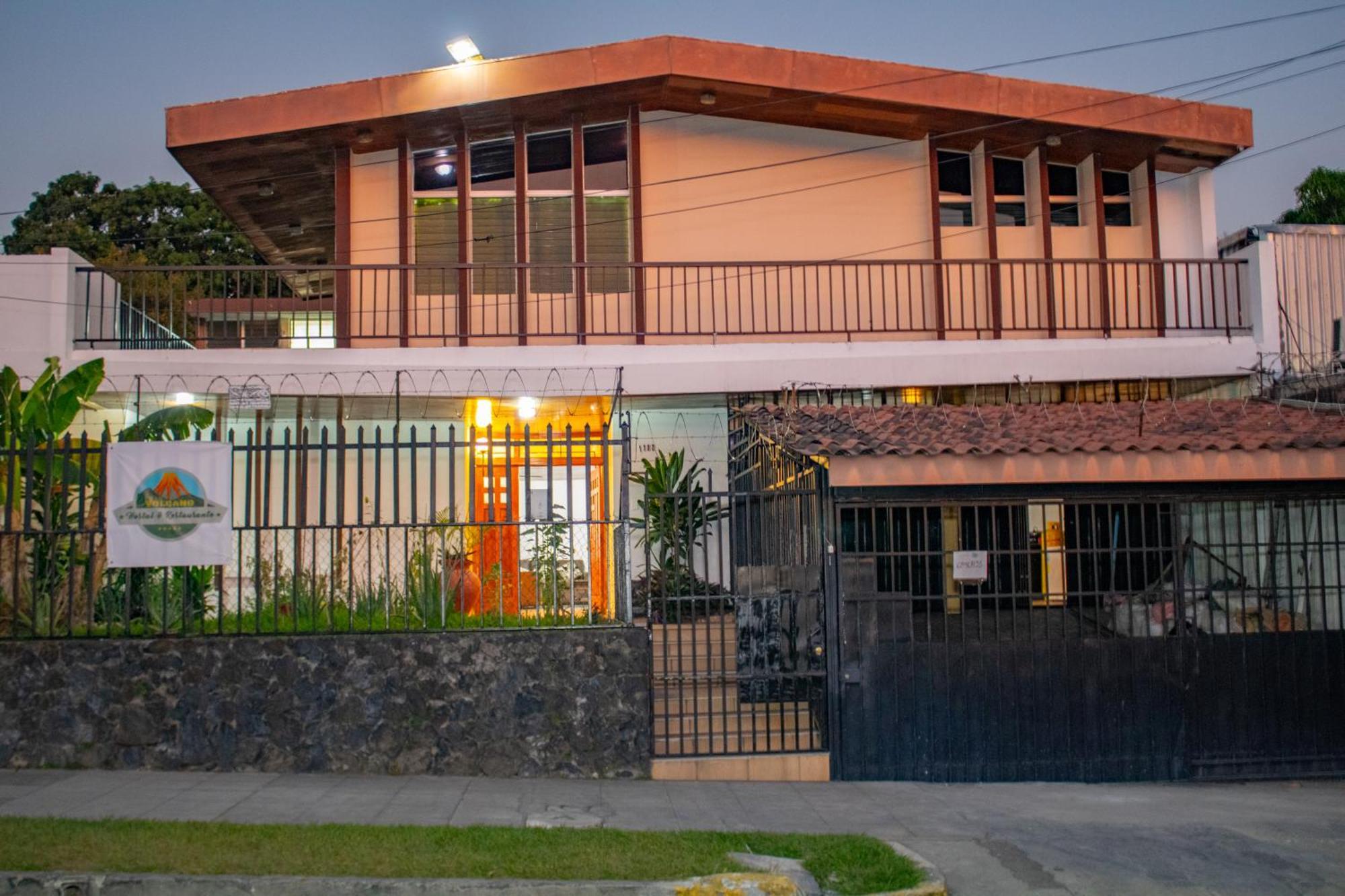 Volcano Hostal Y Restaurante Σαν Σαλβαντόρ Εξωτερικό φωτογραφία