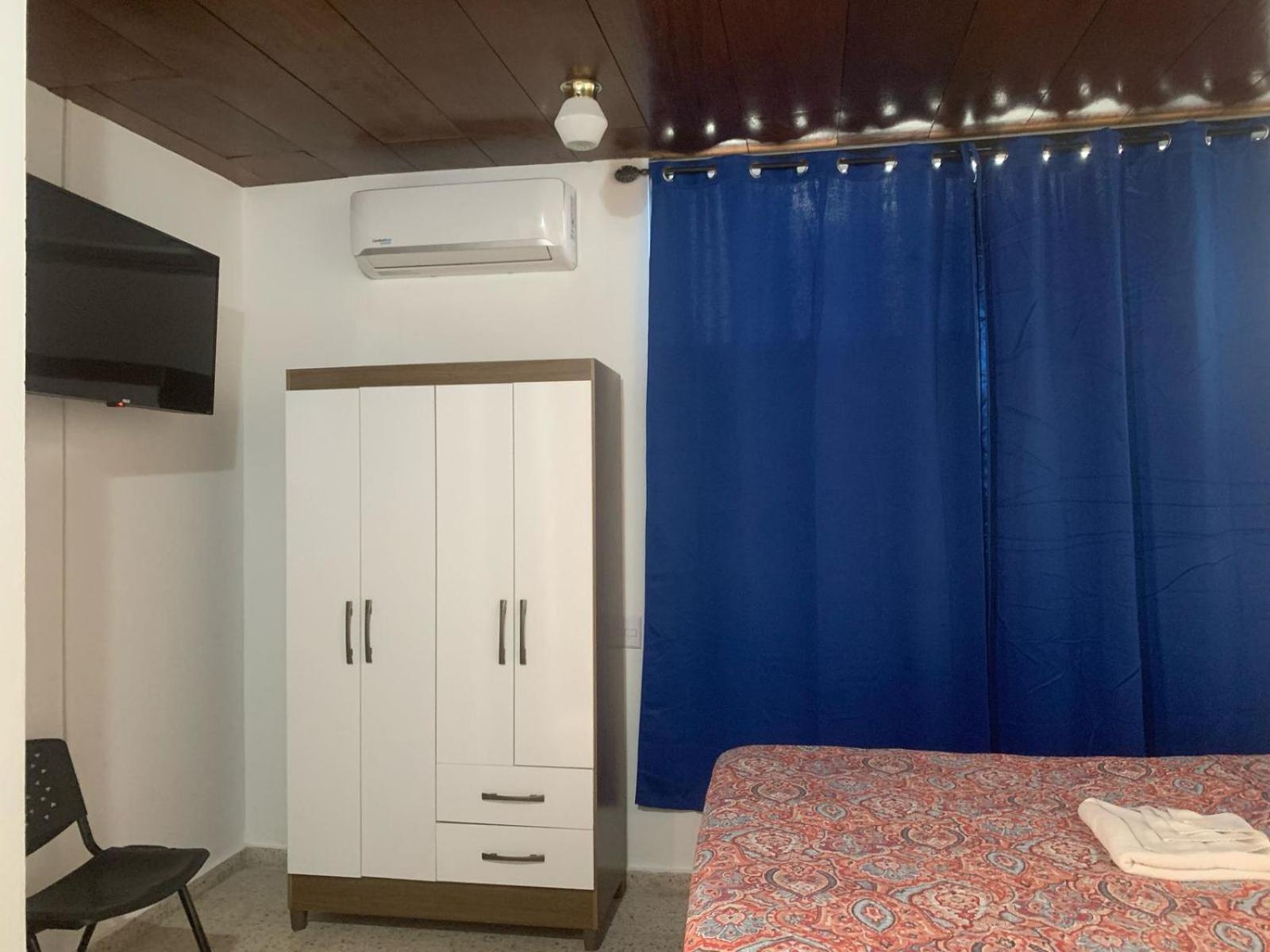 Volcano Hostal Y Restaurante Σαν Σαλβαντόρ Εξωτερικό φωτογραφία