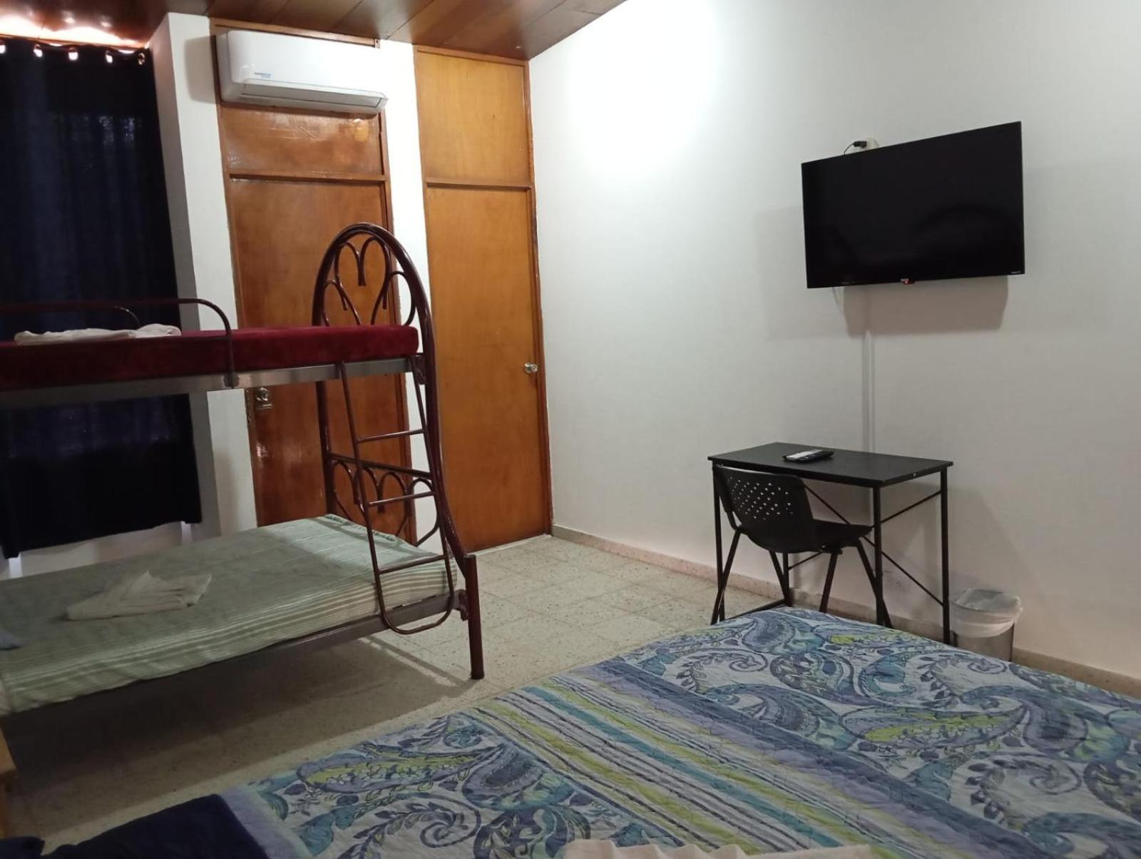 Volcano Hostal Y Restaurante Σαν Σαλβαντόρ Εξωτερικό φωτογραφία